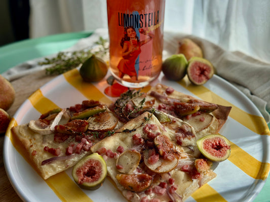 Herbstlicher Flammkuchen mit Amoro-Feigen
